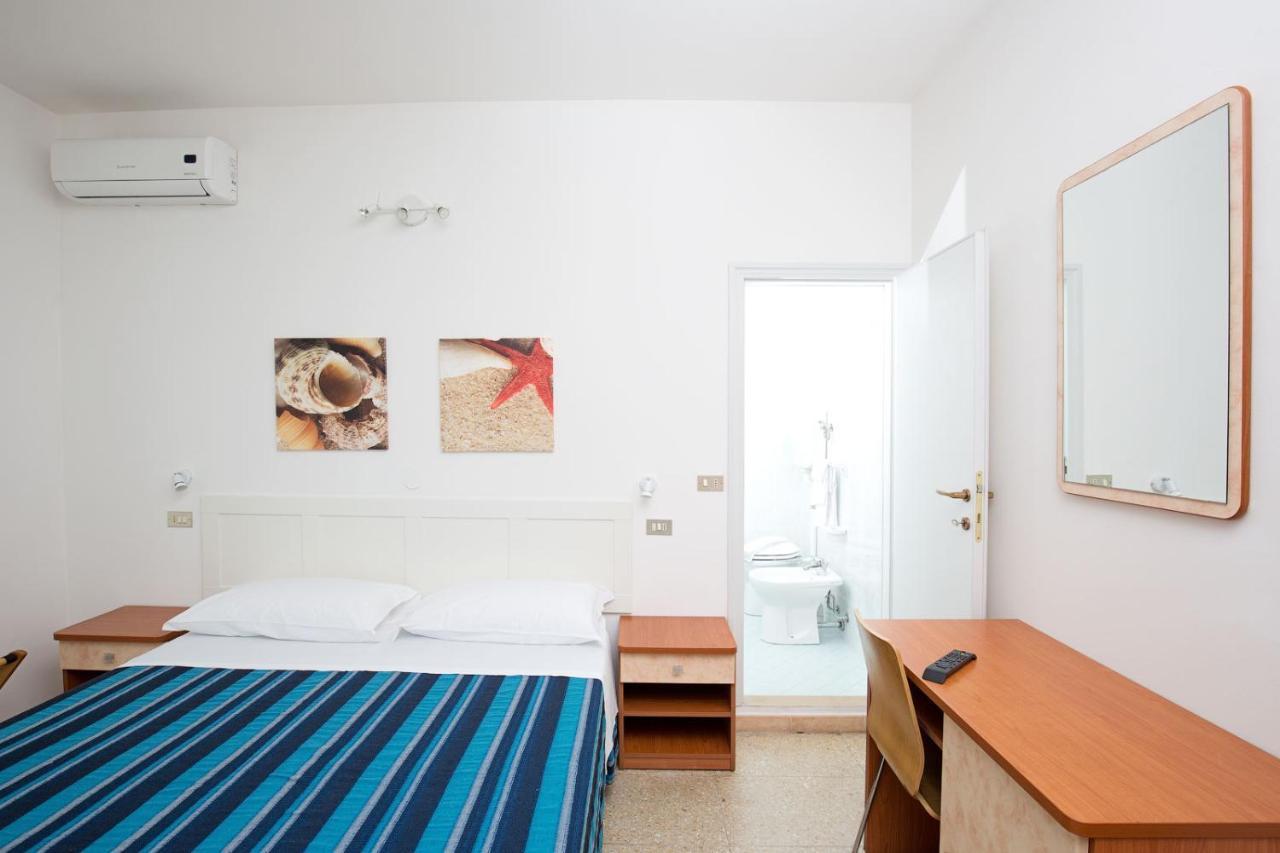 Hotel Helios 리치오네 외부 사진