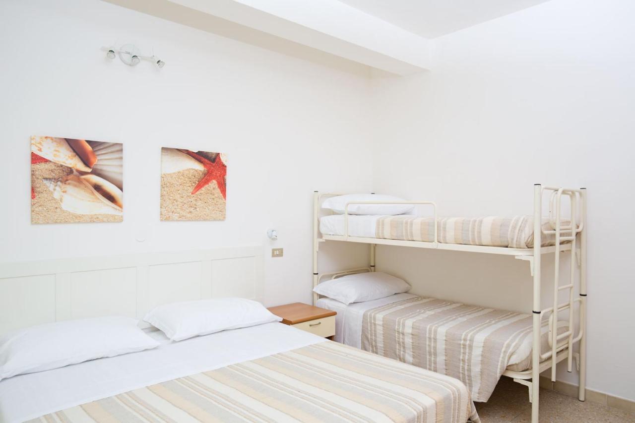 Hotel Helios 리치오네 외부 사진